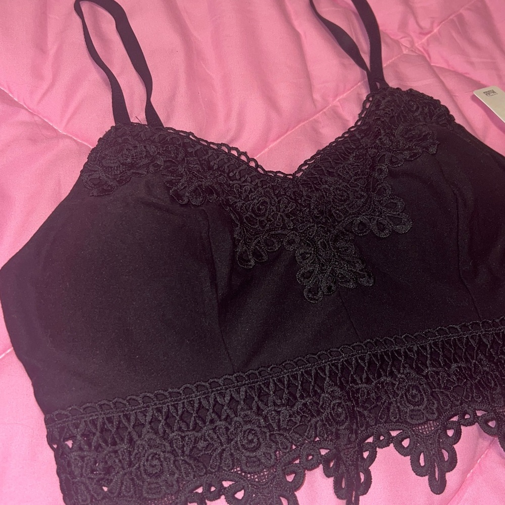 Mudd Black Crochet Bralette Adjustable Straps NWT - Picture 4 of 11